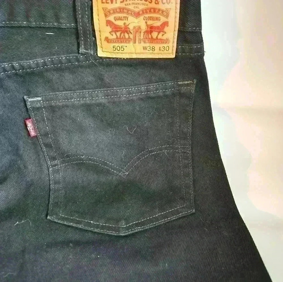 Levi's 505 Original Straight Leg Men's Original FIT Jeans, Size 38x30 Black Den - Picture 4 of 4